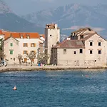 Beachfront Gabine Daire Kastela