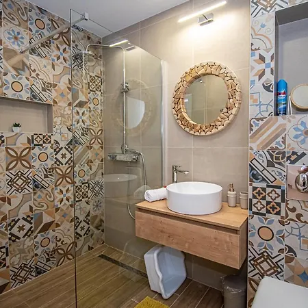 Apartment Beachfront Gabine *