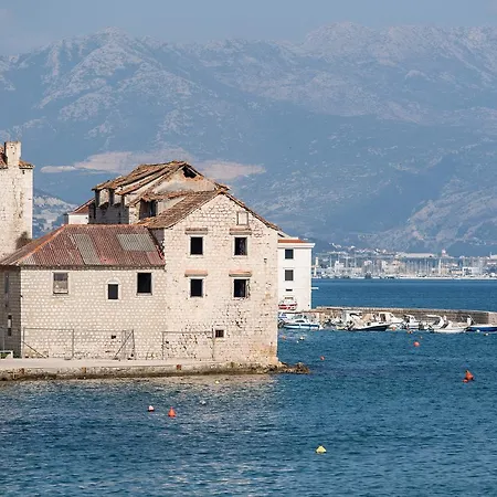 Beachfront Gabine Appartement Kaštela